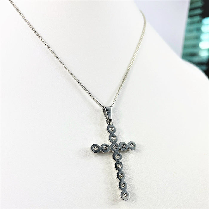 Collier Collier Or Blanc et Pendentif Croix Diamants 58 Facettes 20400000624