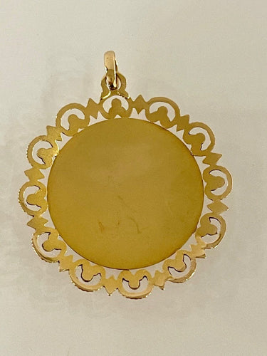 Pendentif Grande Médaille En Or Au Profil De La Vierge 58 Facettes 695919