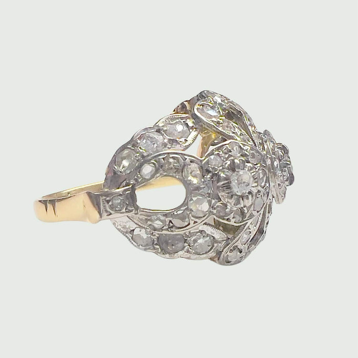 Bague Bague design Art Déco des années 1930 en or et platine avec diamants 58 Facettes Q951A (909)