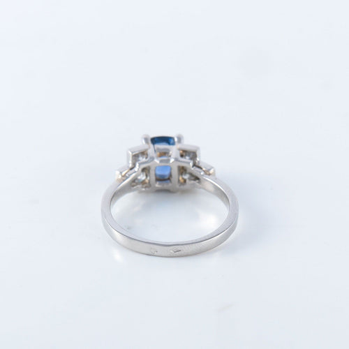 Bague 53 Bague en platine et saphir 58 Facettes