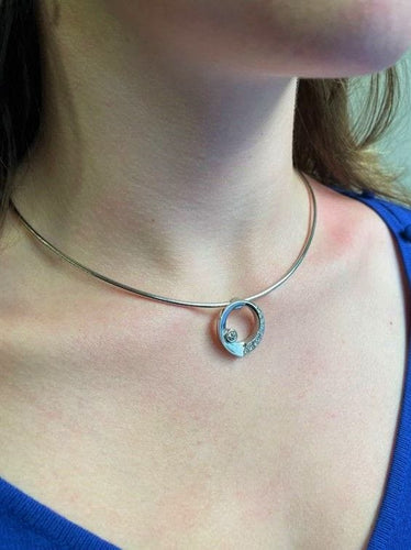 Collier COLLIER DE CRÉATEUR DIAMANTS 58 Facettes 056611