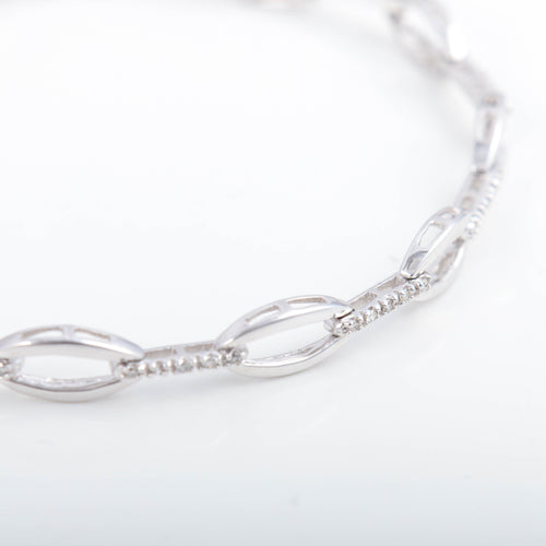 Bracelet Bracelet or blanc et diamants 58 Facettes