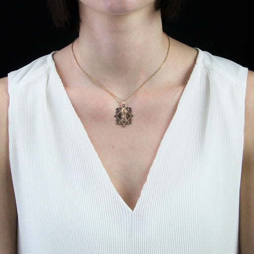 Pendentif Médaille or rose Sainte Germaine 58 Facettes CVP71