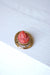 Antique brooch in yellow gold and angel cameo in coral 58 Facettes