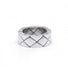 Ring 46 / White/Grey / 750‰ Gold “Quilted” Ring - CHANEL 58 Facettes 160056R
