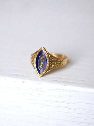 Bague marquise ancienne en or jaune et diamant sur émail bleu 58 Facettes