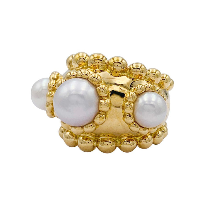 Bague 46 Bague Chanel, Baroque, or jaune, perles. 58 Facettes 32444