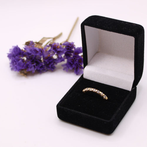 Bague Alliance or jaune demi-tour diamants 58 Facettes