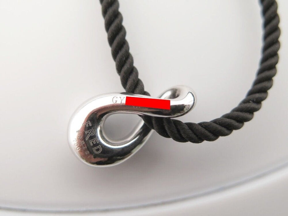 Collier collier FRED pendentif mouvemente or blanc 18k diamant cordon noir t50 58 Facettes 250364