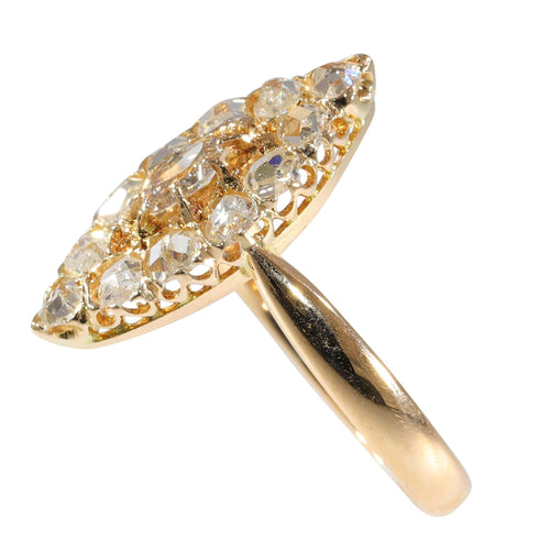 Bague 59 Bague vintage antique en forme de marquise de diamants 58 Facettes 23271-0585