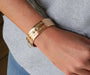 Bracelet Pink gold Clover cuff bracelet and fine pearls 58 Facettes