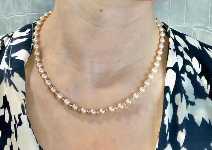 Collier Collier perles de culture et boules or jaune 58 Facettes