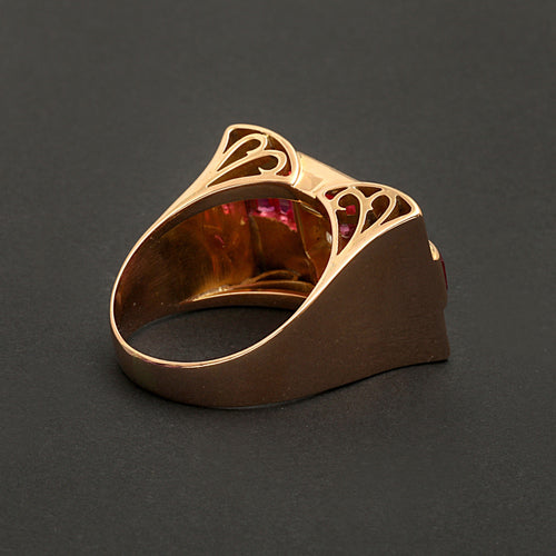 Bague Bague en or jaune, gris, rubis et diamants "Folles années" 58 Facettes 1828