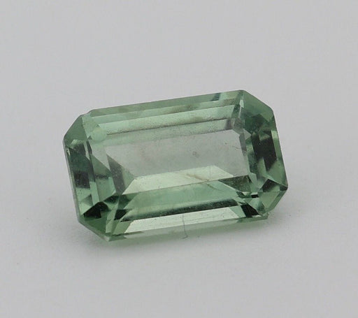 Gemstone Saphir vert 1.09cts non chauffé 58 Facettes 106