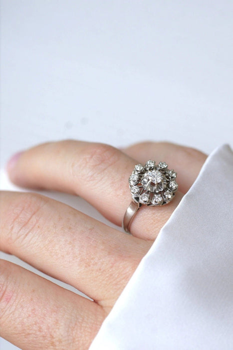 Bague Bague marguerite or blanc et diamants 58 Facettes