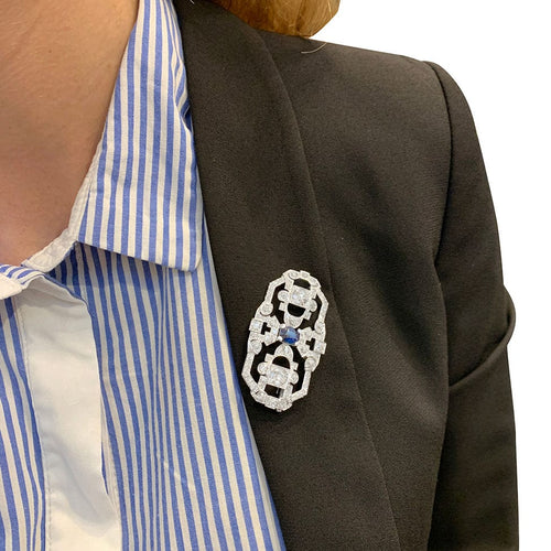 Broche Broche Art Déco en platine, or blanc, saphir et diamants. 58 Facettes 31225