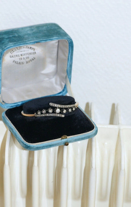 Bracelet Bracelet jonc diamants sur or rose et argent 58 Facettes