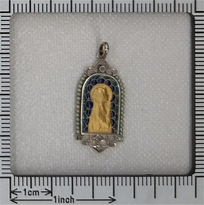Pendentif Médaille Marie vintage Diamants et émail plique-à-jour 58 Facettes 23191-0420
