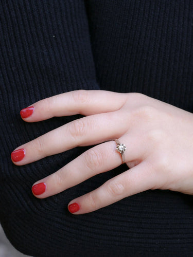 Bague 53.5 Solitaire 2 Ors Diamant 58 Facettes J191