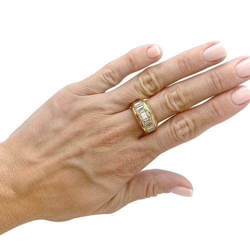 Bague 54 Bague pavage en or jaune et diamants. 58 Facettes 31848