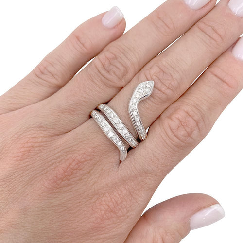 Bague 56 Bague serpent or blanc, diamants. 58 Facettes 32320