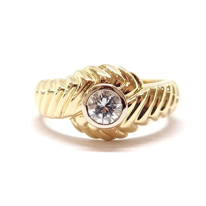 Bague Solitaire diamant or jaune 18 carats 58 Facettes