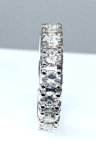 Bague 55 Alliance en or blanc 18 carats sertie de 16 diamants environ 2,80/3 carats 58 Facettes AB276