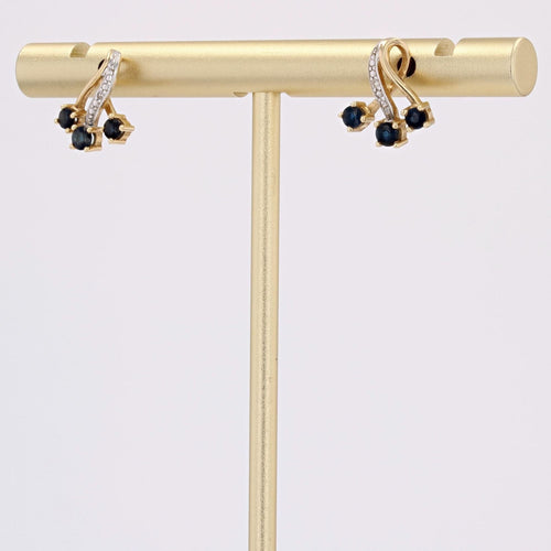 Boucles d'oreilles Boucles d'oreilles noeud saphir d'occasion 58 Facettes 16-108A