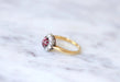 Bague Bague marguerite spinelle rouge entourage diamants 58 Facettes