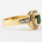 Bague 55 Bague en or 18 carats, diamants et émeraude 58 Facettes