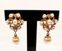 Earrings Pair of Pearl earrings 58 Facettes