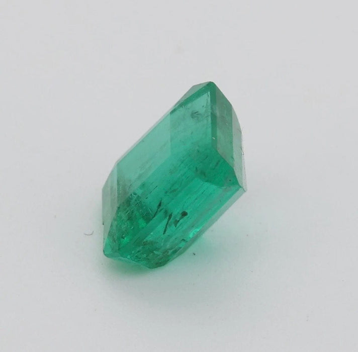 Gemstone Emeraude 1.24cts du Brésil 58 Facettes 181