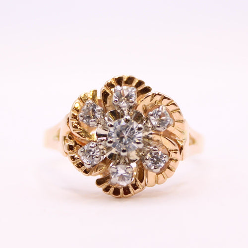 Bague Bague florale Pierres blanches, Or jaune 58 Facettes