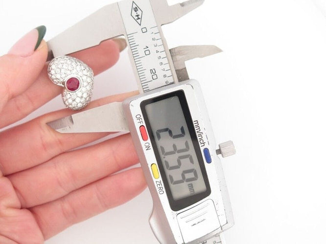 Bague 61 bague coeur sertie de 65 diamants 1.62ct & 1 rubis 61 en or blanc 58 Facettes 258508