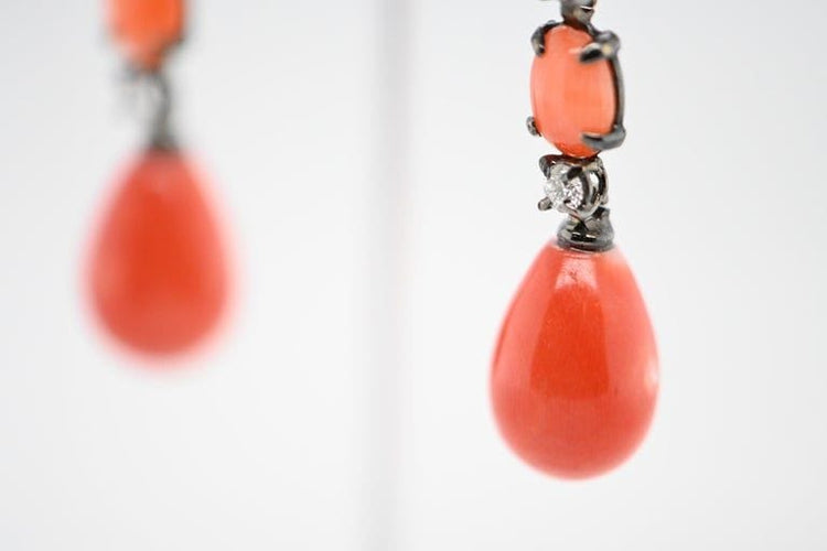 Boucles d'oreilles Boucles d'oreilles corail diamants Or noir 58 Facettes