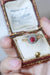 Bague Bague marguerite spinelle rouge entourage diamants 58 Facettes