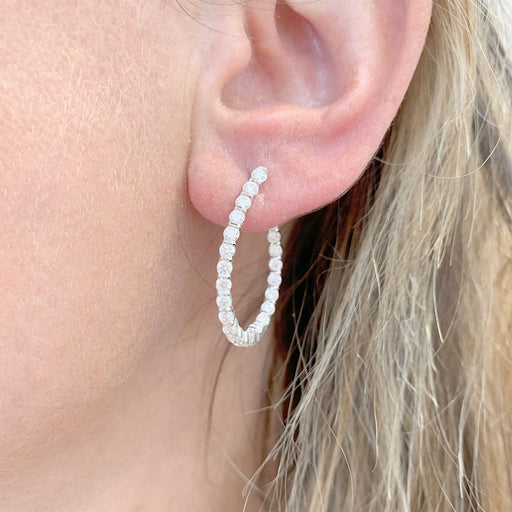 Boucles d'oreilles Boucles d'oreille créoles or blanc, diamants. 58 Facettes 32875