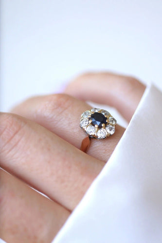 Bague Bague marguerite saphir entourage diamants 58 Facettes