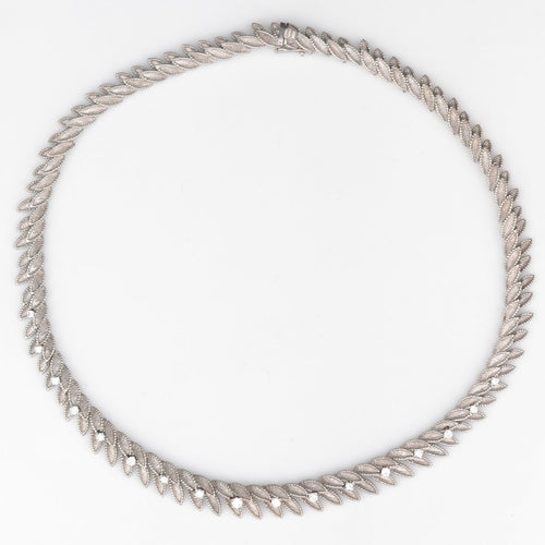 Collier Collier ancien plumes d'or blanc et diamants 58 Facettes 23-083B