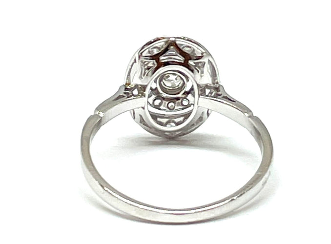 Bague Bague ancienne plateau ovale diamants 58 Facettes