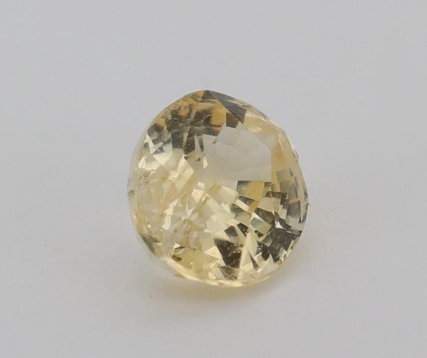 Gemstone Saphir jaune non chauffé non traité 1.04cts 58 Facettes 155