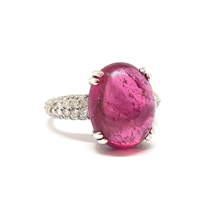 Bague 52 Bague en Or blanc, tourmaline cabochon & diamants 58 Facettes