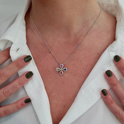 Collier Collier trèfle saphirs de couleur or blanc 58 Facettes