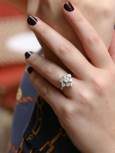 Bague Bague vintage marquise or blanc diamants 58 Facettes J5