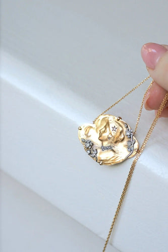 Collier Collier médaille en or jaune, diamant 58 Facettes