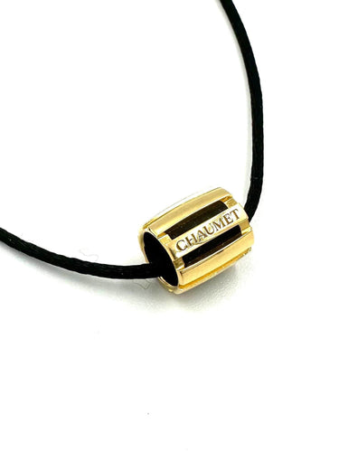 Collier CHAUMET. Collection "Class One", pendentif or jaune 18K (neuf/full set) 58 Facettes