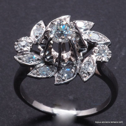 Ring 57 Daisy ring White gold Diamonds 58 Facettes 3907