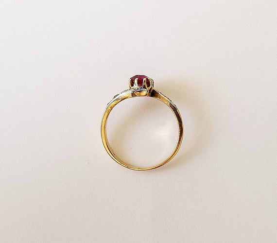 Bague 51 Bague croisée Or Jaune Rubis et Diamants 58 Facettes