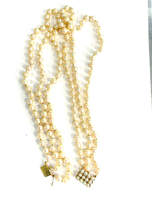 Collier Collier de perles 3 rangs avec fermoir en or 18 carats 58 Facettes