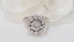 Bague 49.5 Bague marguerite en or blanc et diamants 58 Facettes 32186